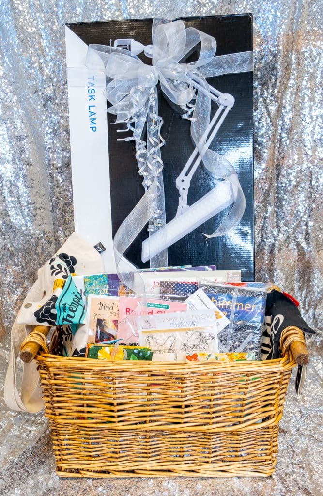 Quilting bee quilt show sew must go on