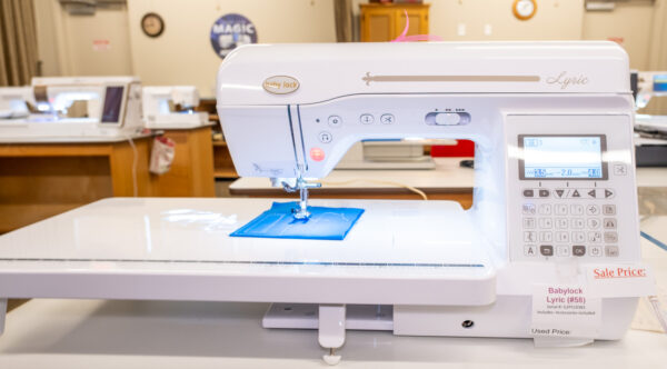 sewing machine for sale