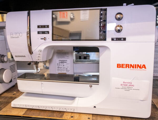 bernina sewing machine