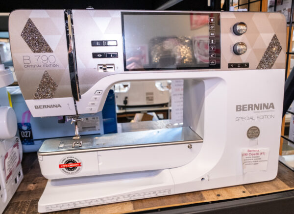 sewing machine for sale