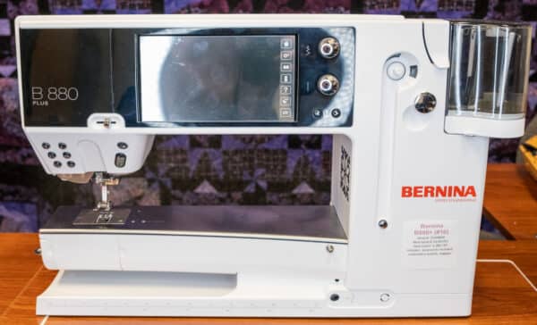 bernina 880 sewing machine